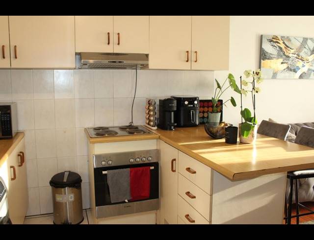 1 BEDROOM APARTMENT FOR SALE IN CHURCHILL ESTATE